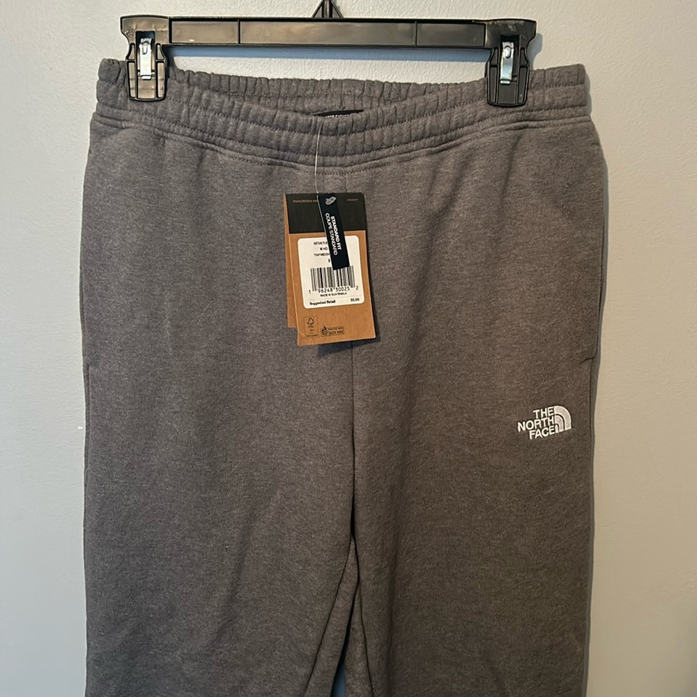 The North Face men’s sweatpants. Size Small. New With Tags. Color grey.